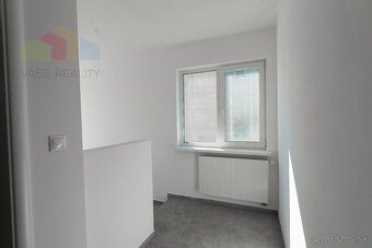 -ZNÍŽENÁ CENA- Na predaj 4-izbový rodinný dom 207 m², pozemo - 10