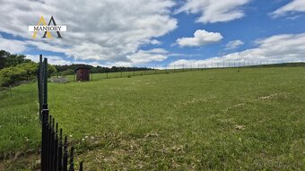 NA PREDAJ, Pozemok pre výstavbu rodinného domu 683m2 v Obci - 10