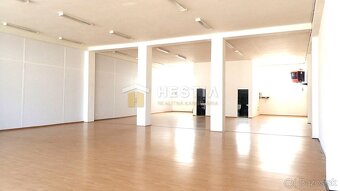 Obchodný priestor 240 m² s parkovacími miestami - 10
