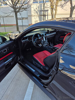 Ford Mustang GT 5.0 - 10