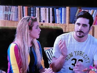 Predám LED TV LG 49LF510V Full HD - 10