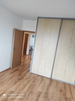 3 izbový byt v tichej obci pri BA - 10