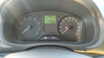 Škoda Fabia - 10