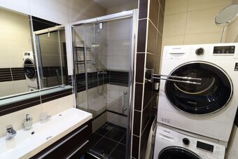 Ponúkame na predaj 3 - izbový byt po kompletnej rekonštrukc - 10