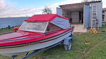 Predám motorový čln - 10