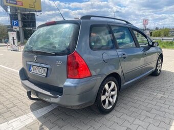 Predám Peugeot 307 combi 1.6hdi 66kw. 2007 - 10