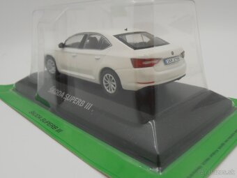 Škoda Superb I, Superb III "Kaleidoskop" 1/43 - 10