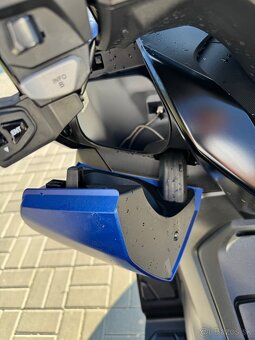 Honda Forza 350 - 10