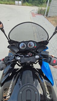 Kawasaki Z750S - 10