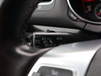 Volkswagen Golf 2.0 GTD 125kW Xenony, Parkpilot - 10