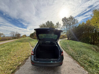 Predám Škoda Superb III 2,0 140 kw DSG L&K / WEBASTO - 10