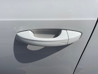 ŠKODA OCTAVIA 3 KOMBI 2.0 TDI - 10