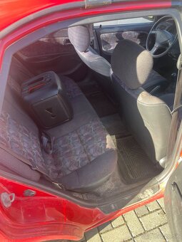 Toyota Corolla 1,3i XLI - 10