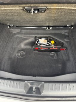 Mercedes benz GLA 200 d AMG paket - 10