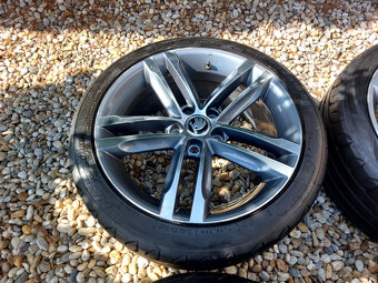 4x obut letne alu 5x112 R18 J8 ET45-235/40-DOT 2022-5mm - 10