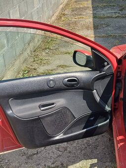 Peugeot 206 - 10