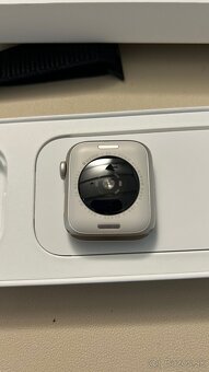 Apple Watch SE (2 generácia) 40 mm - 10