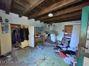 Vidiecka chalupa v dedinke Hrubá Strana, 736m2, pekná prírod - 10