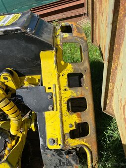Harvestorova hlavica H414 - 10