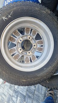 suzuki jimny 205/70R15 - 10