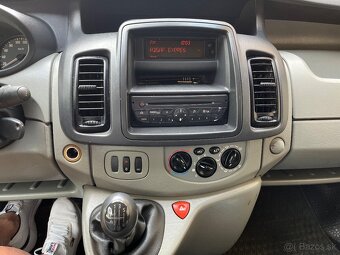 Opel Vivaro 2.0 CDTI L1h1 84kw , 182400km, R: 2011 - 10