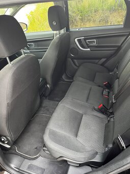 Land Rover Discovery Sport SUV 110kw/150ps Automat 9st. - 10