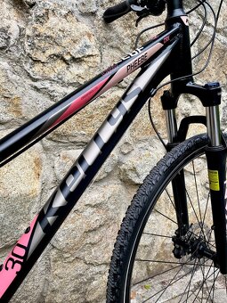 Kellys Pheebe 28” M - 10