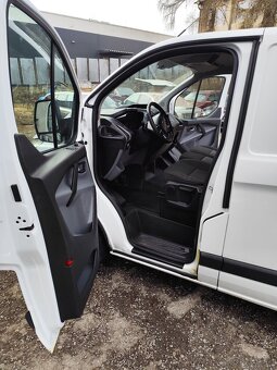 Ford Transit custom 2.2 tdci - 10