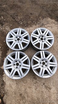 Predám VW Passat 1.9TDI 96kw 4Motion - 10