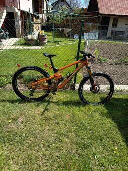 trek slash 9.7 carbon - 10