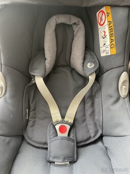 Autosedacka/vajicko s isofixom MAXI COSI - 10