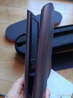 Zehlička na vlasy Dyson Airstrait - 10