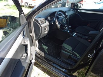 Škoda Octavia combi 3 TSi 85kw r.2020 - 10