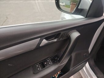 VW Passat b7 1.6Tdi variant - 10