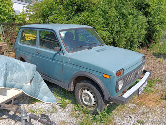 Lada Niva - 10
