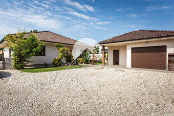 Výnimočná ponuka: Dva rodinné domy na jednom pozemku, v jedn - 10