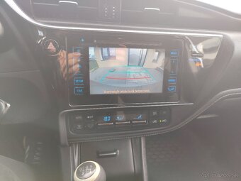Toyota Auris 1.6i 2017 - 10