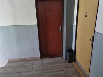 VÝHODNÁ PONUKA dvojizbový byt s balkónom v Lučenci - 10
