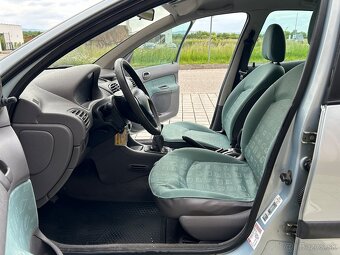 Peugeot 206 1.4i - 10