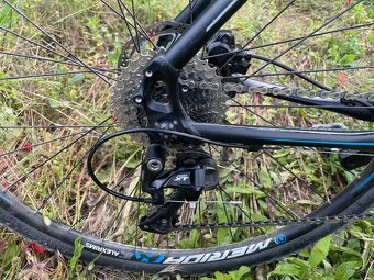 Crossový bicykel Merida Crossway 500 - 10