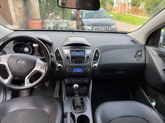 Hyundai ix35 1.7 CRDi 85 kW – koža, top výbava, bez korózie - 10