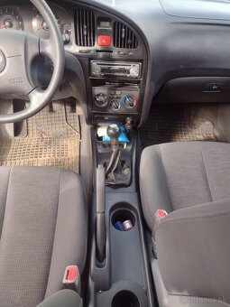 Hyundai Elantra 2006 1,6 GL - 10