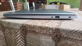 Acer, 15" IPS, Ryzen 5 5500U, Vega 7, 16gb, ssd, zlava -57% - 10