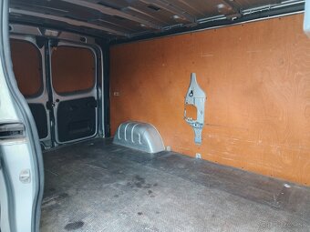 Opel Vivaro L2H1 Long klimatizacia tazne tempomat r.v. 2016 - 10