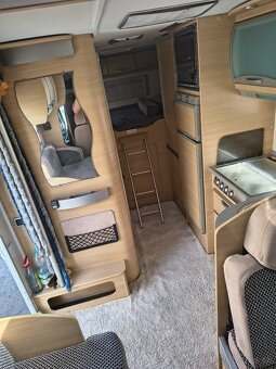 Na predaj Karavan polointegrál 3.0, 3,5t, 2007 - 10