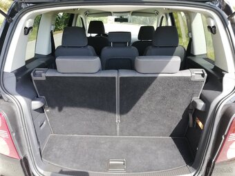 Volkswagen touran - 10