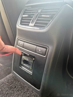 ŠKODA OCTAVIA 3 RS 2.0 TDI 135 kw Challenge - 10