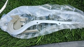 Kia Carens 2013 -, Toyota Proace 2016 - predne celo, pant - 10