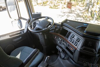Volvo FH 540 hákový nosič kontajnerov - 10