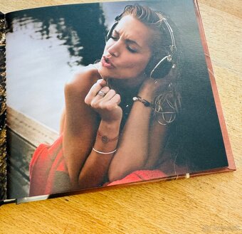 RARITA | DARA ROLINS | STEREO - 10